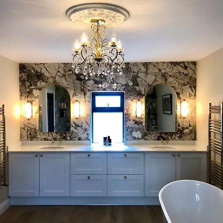 Dillion House 3* Loughrea